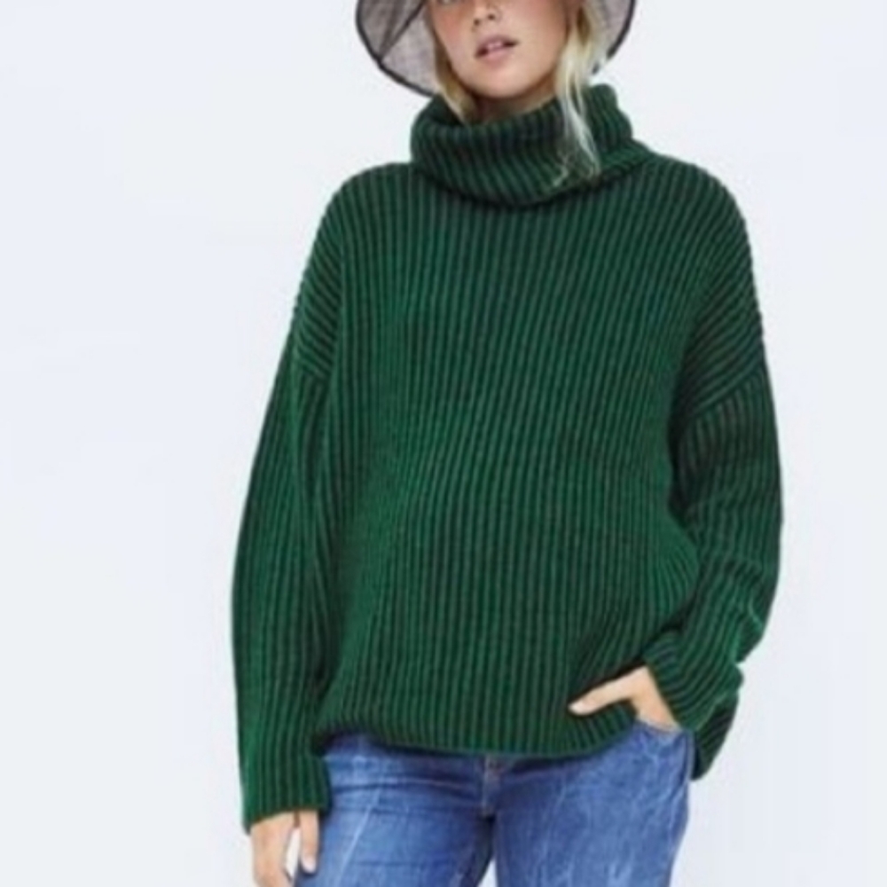 Nasty Gal Forest Green Chunky Oversize Turtleneck Sweater Size M/L